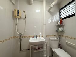 Blk 227 Jurong East Street 21 (Jurong East), HDB 5 Rooms #571811571